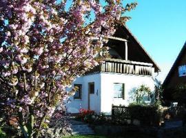 OSTSEEFERIEN IN LICHTENHAGEN-DORF FERIENWOHNUNG, holiday rental in Elmenhorst Anteil