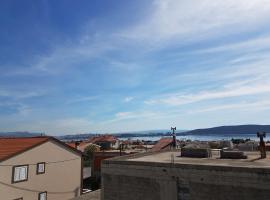 Apartment Dijana, Hotel in Kaštela