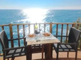 Sitges Balcony Pool & Seaside Apartment
