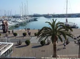 Al Centre Del Port