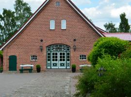 Ferienhof Blunck, hotel with parking in Wangels