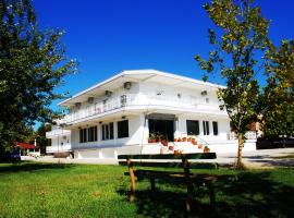Hotel Kastri, ξενοδοχείο στη Νέα Μεσάγκαλα
