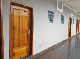 Hotel N'gouan, khách sạn ở Yopougon