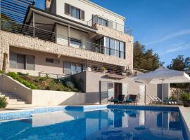 Villa IVA, 3lovelyvillas, hotel in Podgora