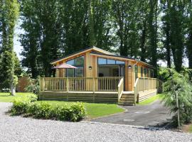 Squirrel Lodge, holiday home in Skipton