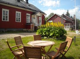 Aneen Loma Vacation and Cottages, hotell med parkering i Posio