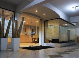 Hotel Las Terrazas Business: Chillán'da bir otel