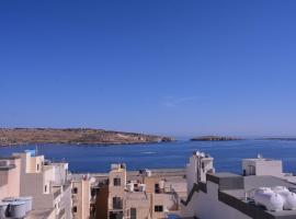 D Bay Apartments, hotel dicht bij: L-Ghazzenin Bay, St Paul's Bay