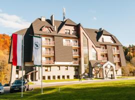 Centrum Promocji Leśnictwa w Mucznem – hotel w pobliżu miejsca Tarnica w mieście Lutowiska