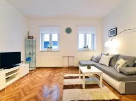 Block Apartment Upper Town