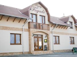 Pazonyi Fogadó és Étterem, B&B in Nyírpazony