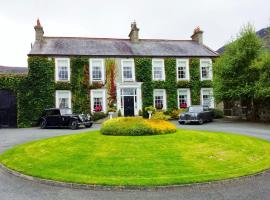 Carlingford House Town House Accommodation A91 TY06, hotel din Carlingford