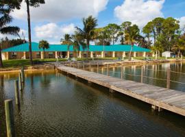 Lake Grassy Inn & Suites, hotel v destinaci Lake Placid