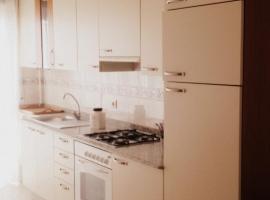Viesnīca Apartamentos O Grove pilsētā Ogrobe