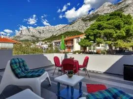Apartmani Maja