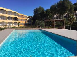 Calipso Tamarit: Tarragona'da bir otel