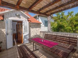 House Sanda，位于卡什泰拉的酒店