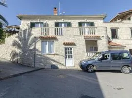 Apartments Mare