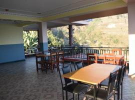 Hotel 360 Lake Front, Hotel in Pokhara