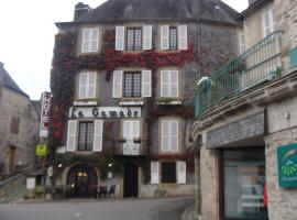 Logis La Gamade, hotel v destinaci Donzenac