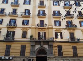 LA dimora di re Ferdinando, bed and breakfast en Nápoles