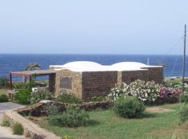 Dammuso Nettuno, accessible hotel in Pantelleria