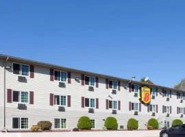 Super 8 by Wyndham Johnstown/Gloversville
