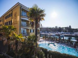 Hotel Sirmione, hotel u Sirmioneu