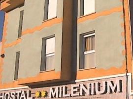 Hostal Milenium: Els Monjos'ta bir hostel