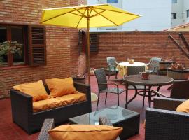 Apart Hotel El Portico, hôtel à Villa Carlos Paz