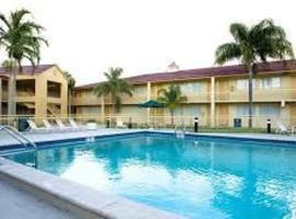 La Quinta Inn Fort Lauderdale, hotel v destinaci Moca