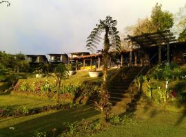 Villa Calas, cabin in Vara Blanca