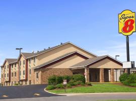 Super 8 by Wyndham Collinsville St. Louis, hotel a Collinsville