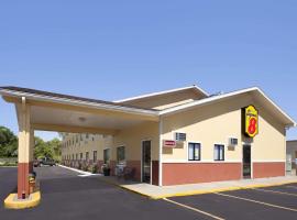 Super 8 by Wyndham Fremont NE, motel en Fremont