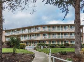 Riverfront Inn Roseburg, hotel di Roseburg