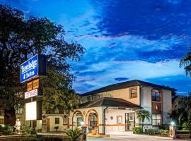 Travelodge by Wyndham Suites St Augustine、セント・オーガスティンのホテル