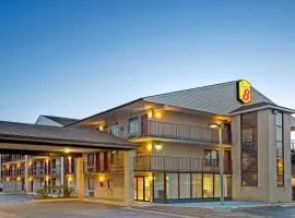 Super 8 by Wyndham Fredericksburg