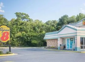 Super 8 by Wyndham Durham/University Area NC