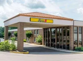 Super 8 by Wyndham Miamisburg Dayton S Area OH