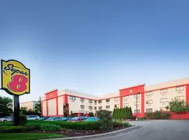 Super 8 by Wyndham Mahwah