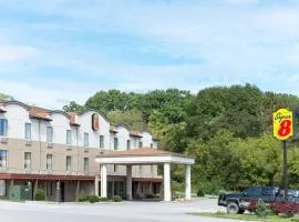 Super 8 by Wyndham Beaver Falls