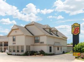 Super 8 by Wyndham Enid, hotel v destinaci Enid