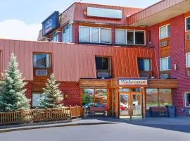Longhorn Hotel