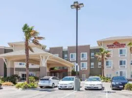Hawthorn Suites