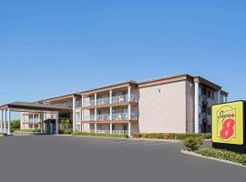 Super 8 by Wyndham Oroville, hotel di Oroville