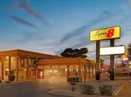 Super 8 by Wyndham El Paso Airport