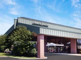 Howard Johnson by Wyndham Evansville East、エバンズビルのホテル