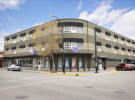 Central Suite Hotel, hotel a Lloydminster