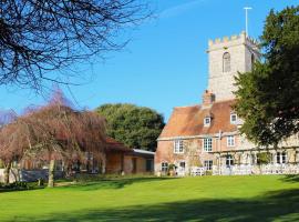 The Priory Hotel, хотел близо до Wareham Town Museum, Уеърхам