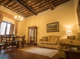 Luxury Apartment Piazza Grande, khách sạn sang trọng ở Montepulciano